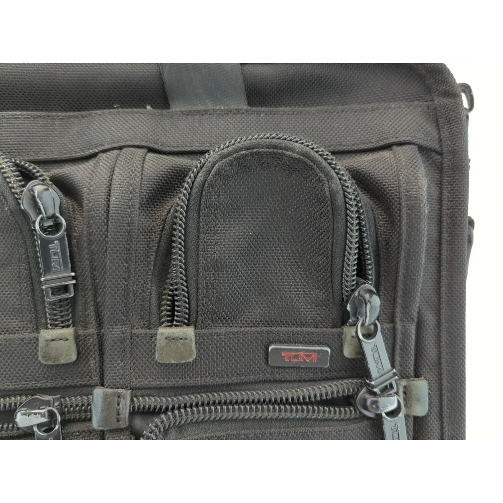 Tumi Alpha 2 15 inch Laptop Briefcase - Black